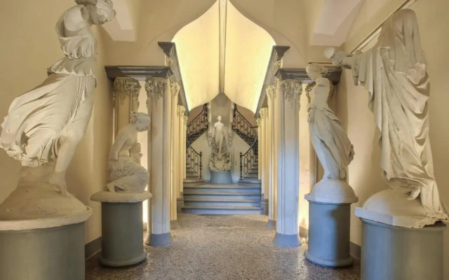 Luxury Suite in Florence