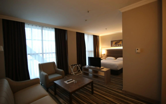 Hotel Excellence Inn
