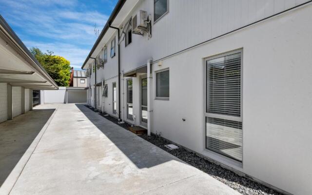 Cosy on Clissold - Christchurch City Centre Apartment