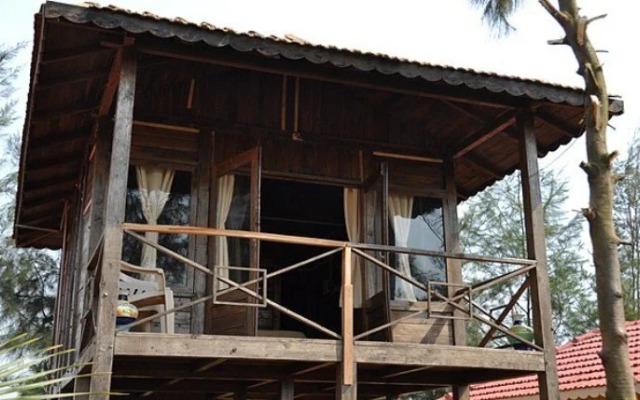 Morjim Beach Resort