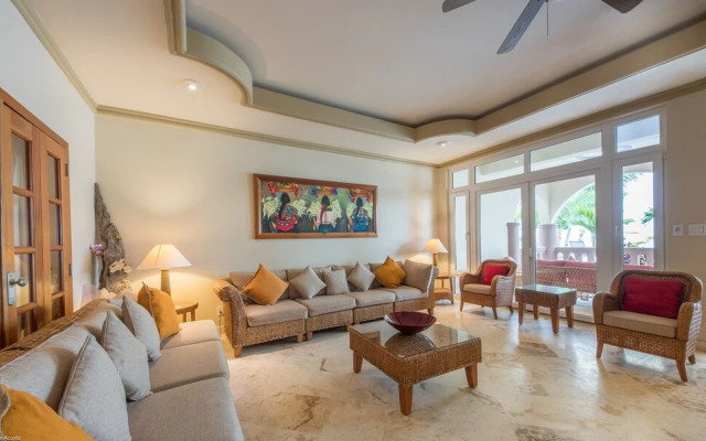 Belizean Cove Estates