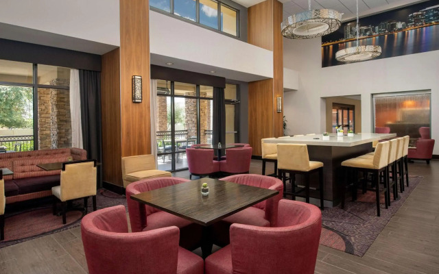 Hampton Inn & Suites Phoenix Tempe