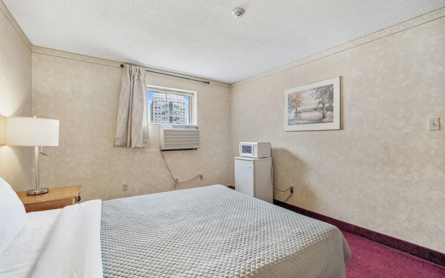 Royal Inn and Suites at Guelph