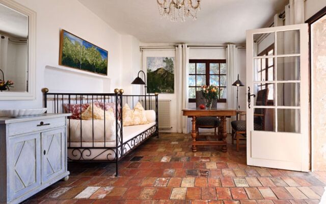 Villa Vivendi (VEN106)