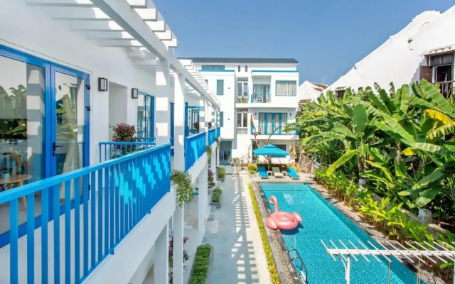Santorin HoiAn Villa