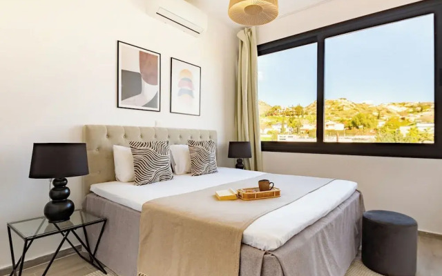 Sanders River Plaza Limassol Apartment