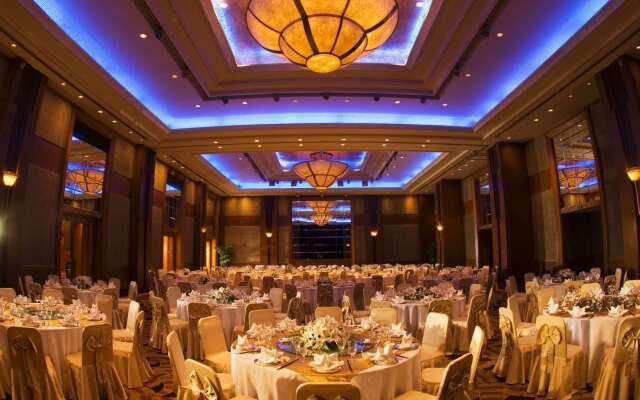 Hilton Chongqing Hotel