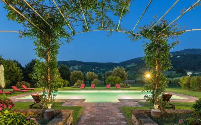 Luxury Country Villa Near Lucca-villa Fattoria