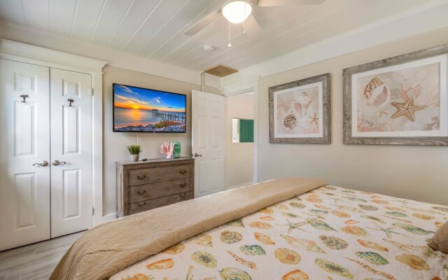 Spoonbill Suite at Driftwood #6