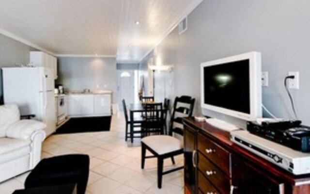 Bimini Bay Front Home by RedAwning