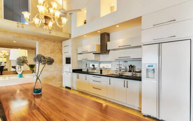 Luxury Penthouse Hispaniola Beach