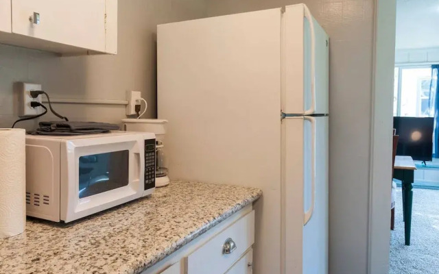 Spotless Back House