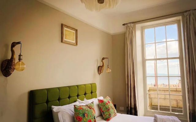 Chapter 1 Hotels