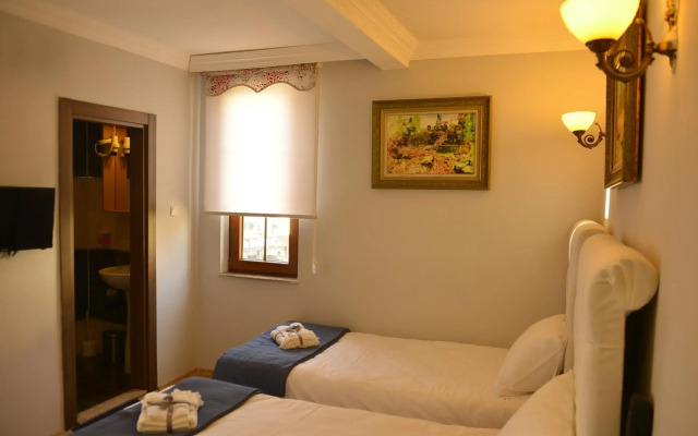 Pure Diamond Hotel