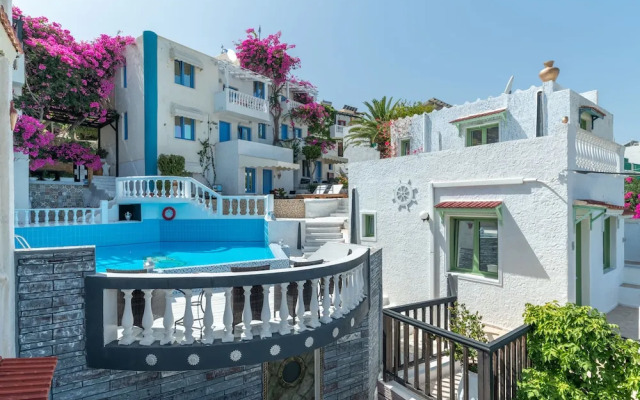 Apartment for A Pleasant Holiday In A Beautiful Complex With Shared Pool and Ac