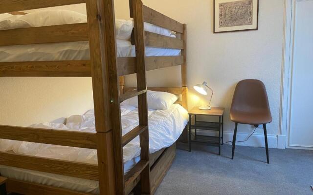 Moffat Independent Hostel