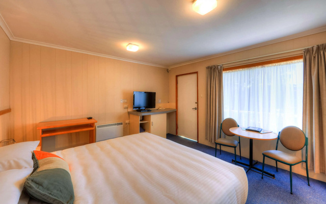 Best Western Burnie Murchison Lodge – Guest Rooms – Somerset