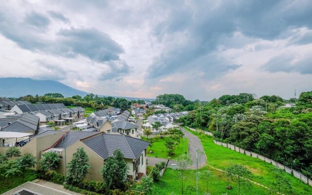 Elegant and Comfort 2BR at Royal Heights Apartment