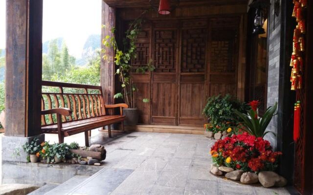 Yangshuo Xingping Island Resort