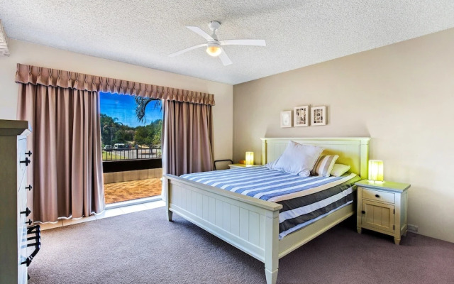 14 The Dunes at Fingal Bay