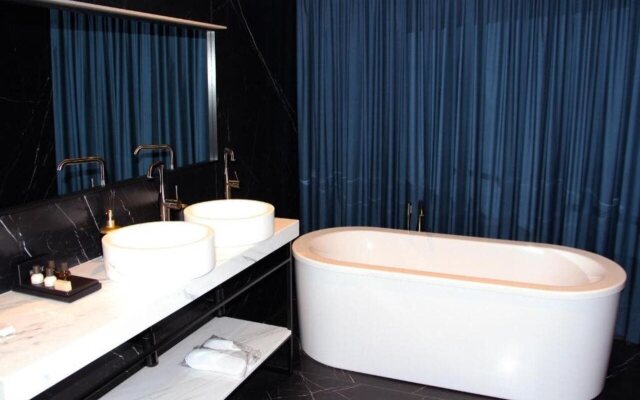 Moncafe Boutique Hotel  SPA