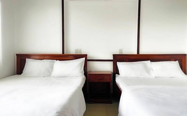 Hotel 09 Ba Trieu