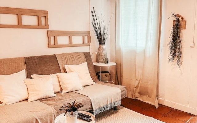Typical Lisbon Apartment By Gt House