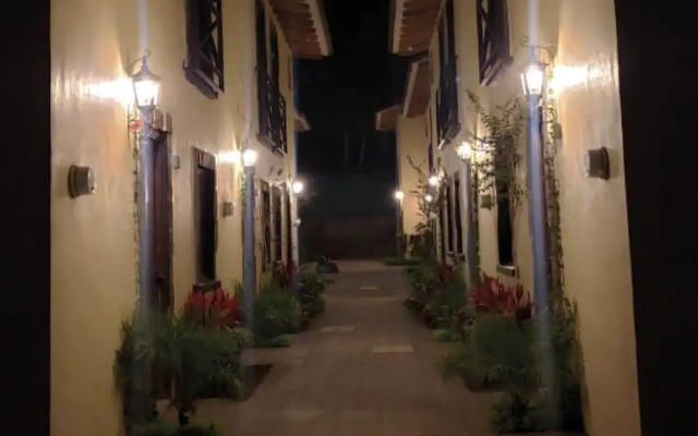 Tuscan Style Grove House