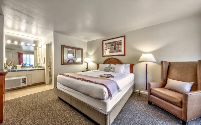 Forest Suites Resort at Heavenly Village