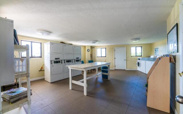 Lovely 2 Bedroom Beachfront Condo
