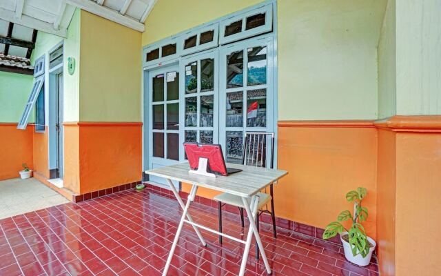 OYO Life 90321 Ken Ken Villa