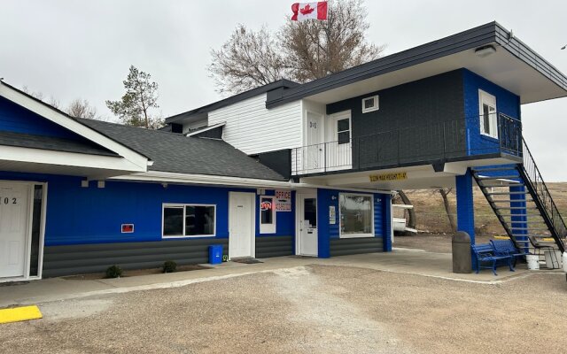 Riverside Motel & Suites