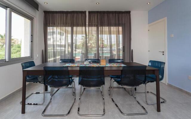 Sea Breeze Apartments - 3 Bedroom Apartment