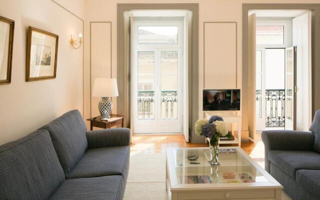 Classic and Super Central Apartment 20 by Lisbonne Collection