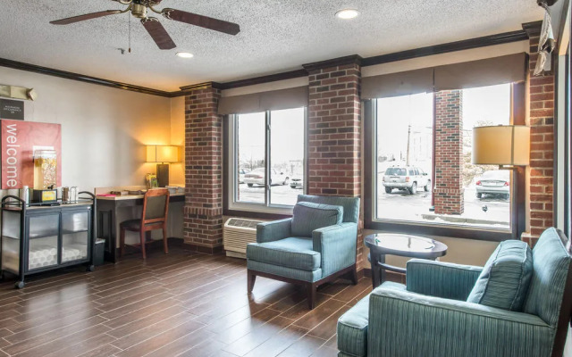 Baymont Inn & Suites Weirton