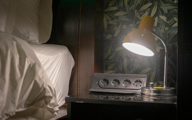 Shourin Hotel Cheonan by Aank