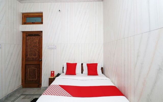 OYO 24319 Hotel Geetanjali Resort