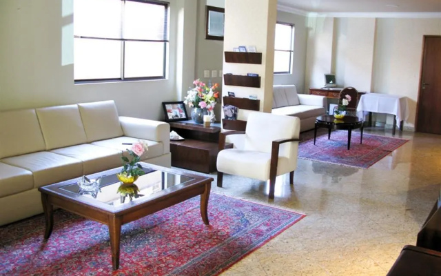 Athenas Plaza Hotel