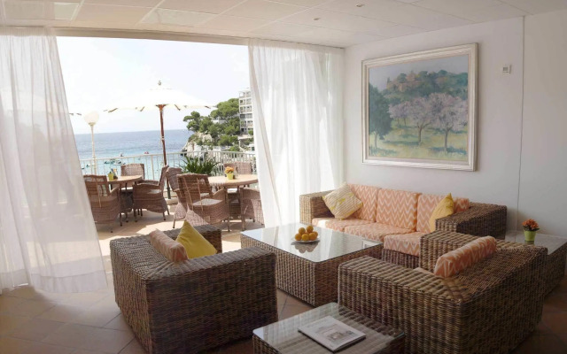 Hotel Apartamentos Cala Santanyi