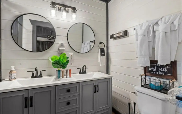 Sweet Escape By Ghosal Luxury Lodging