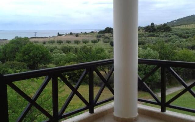 Marianthi's House