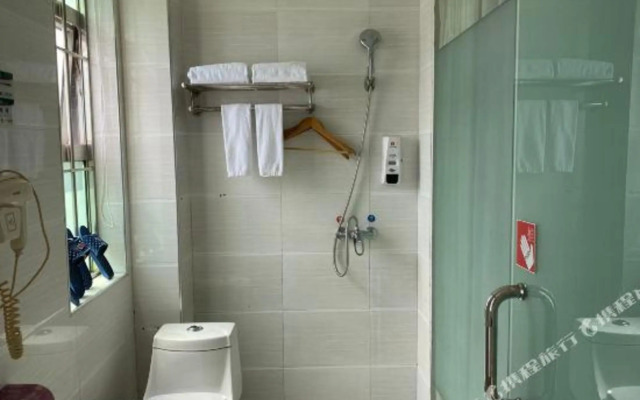 Ahao Hotel (Shenzhen Songgang Metro Station)