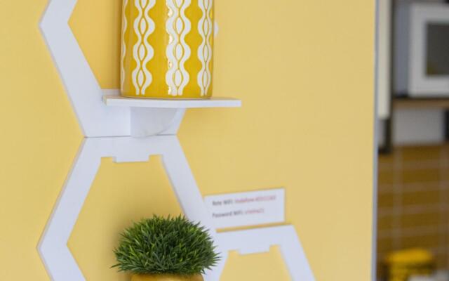 Estate4home - Casa Cristina Yellow