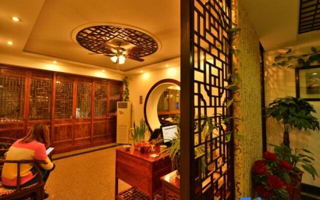 Zhouzhuang Water Moon Pavilion Inn