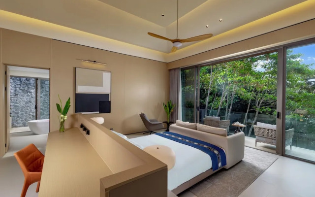 The Aquila Villa