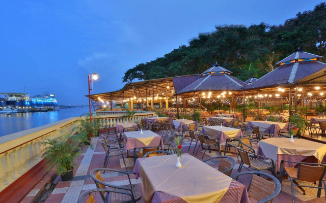 Hotel Mandovi