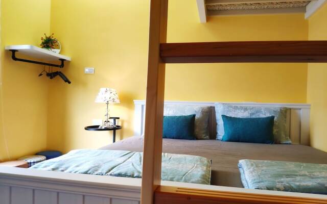 Teacher Cai Homestay