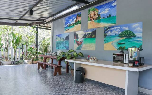 Golden Palm Resort