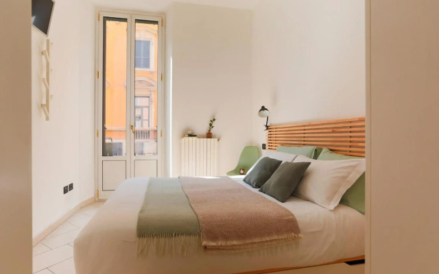 Corso Buenos Aires Apartment