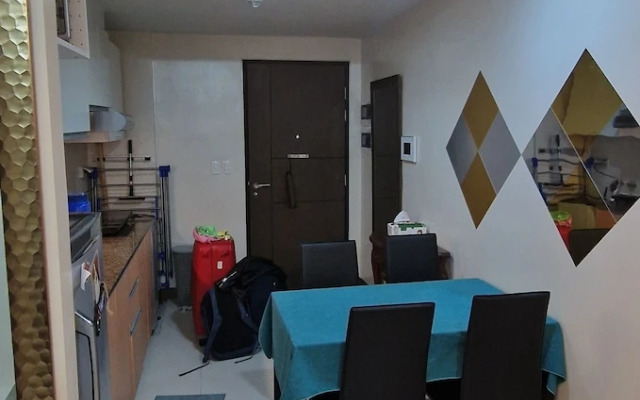 Dusit Thani Like San Antonio Makati 1 Bedroom